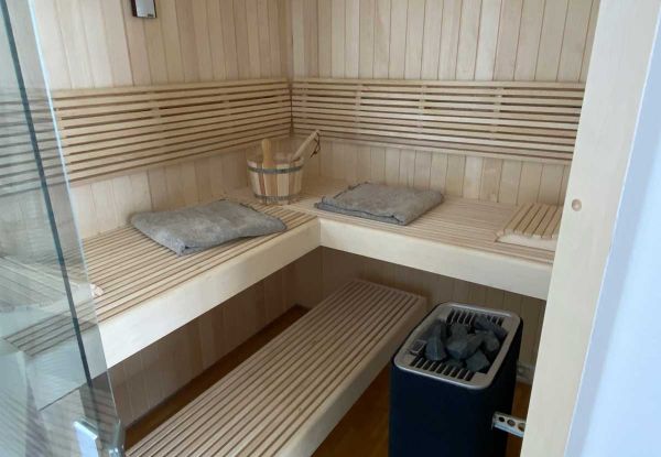 Wohlfühloase mit Sauna im Dachgeschoss